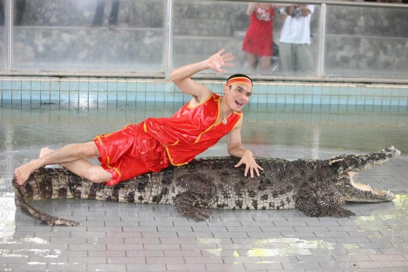 34ecb557a7142ac272cb9d51b6cb2d86